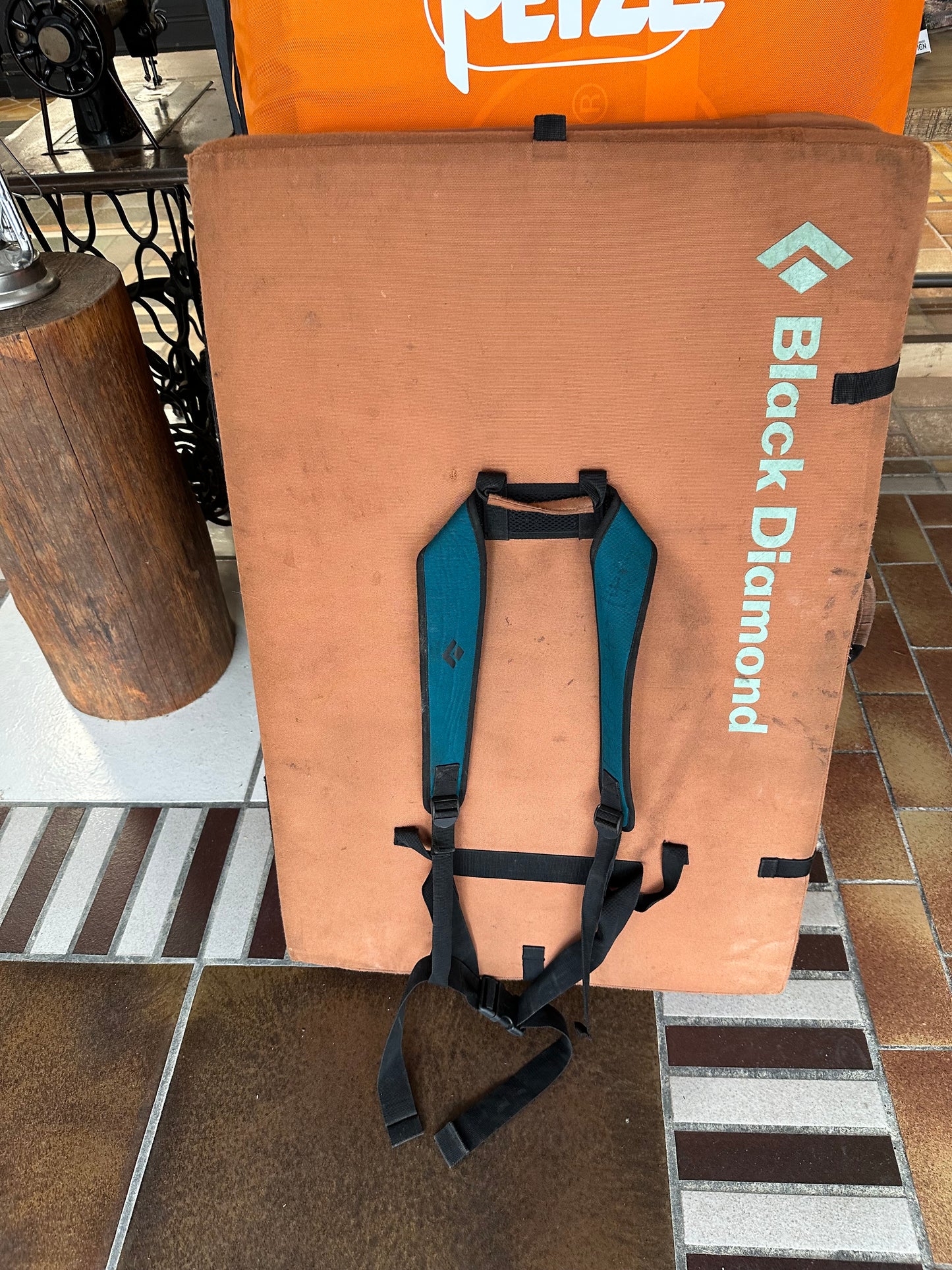 Crash-pad BLACK DIAMOND Circuit - OCCASION (FBCP 24-xx)