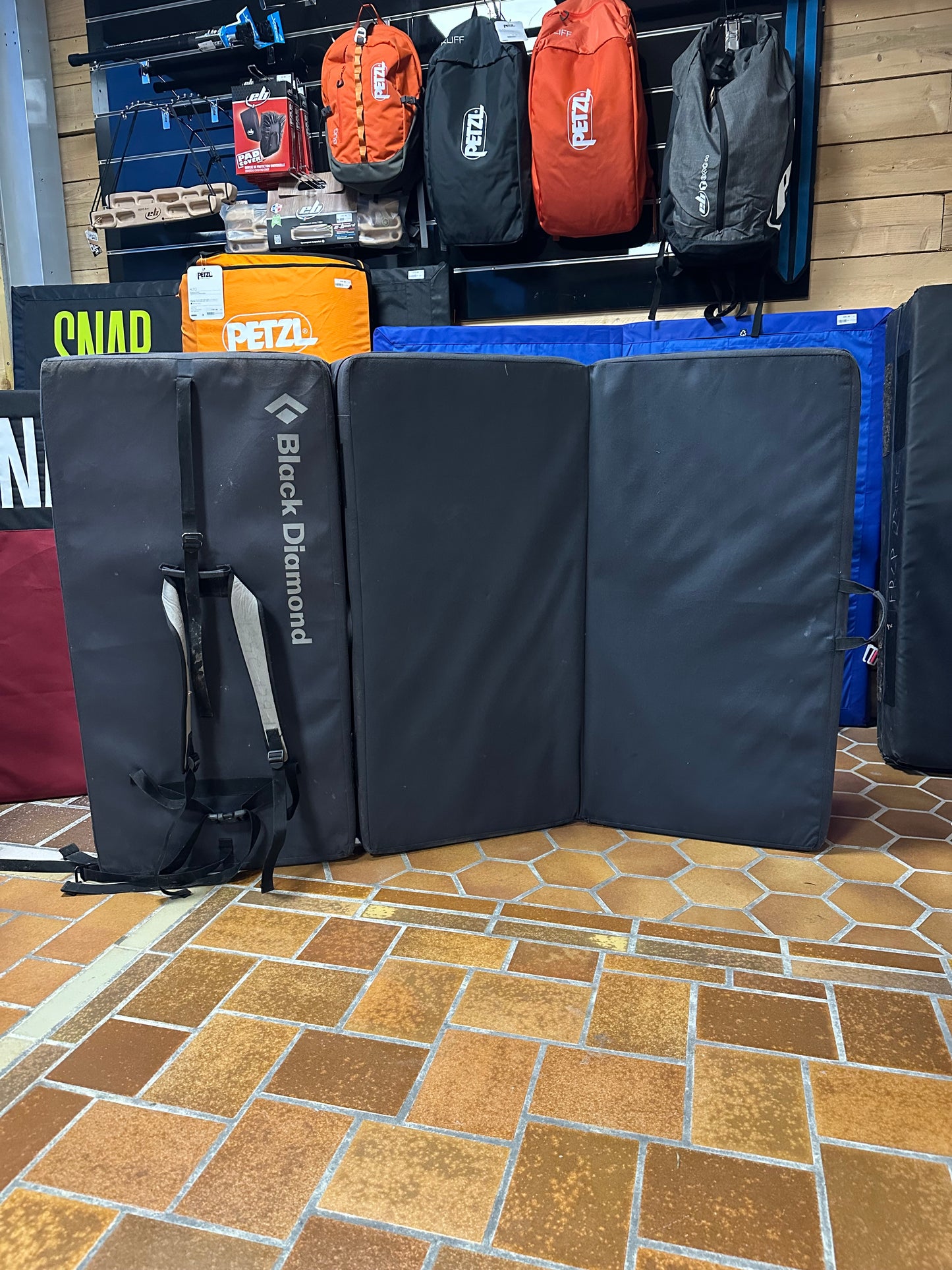 Crash-pad BLACK DIAMOND Circuit Z - OCCASION (FBCP 25-17)