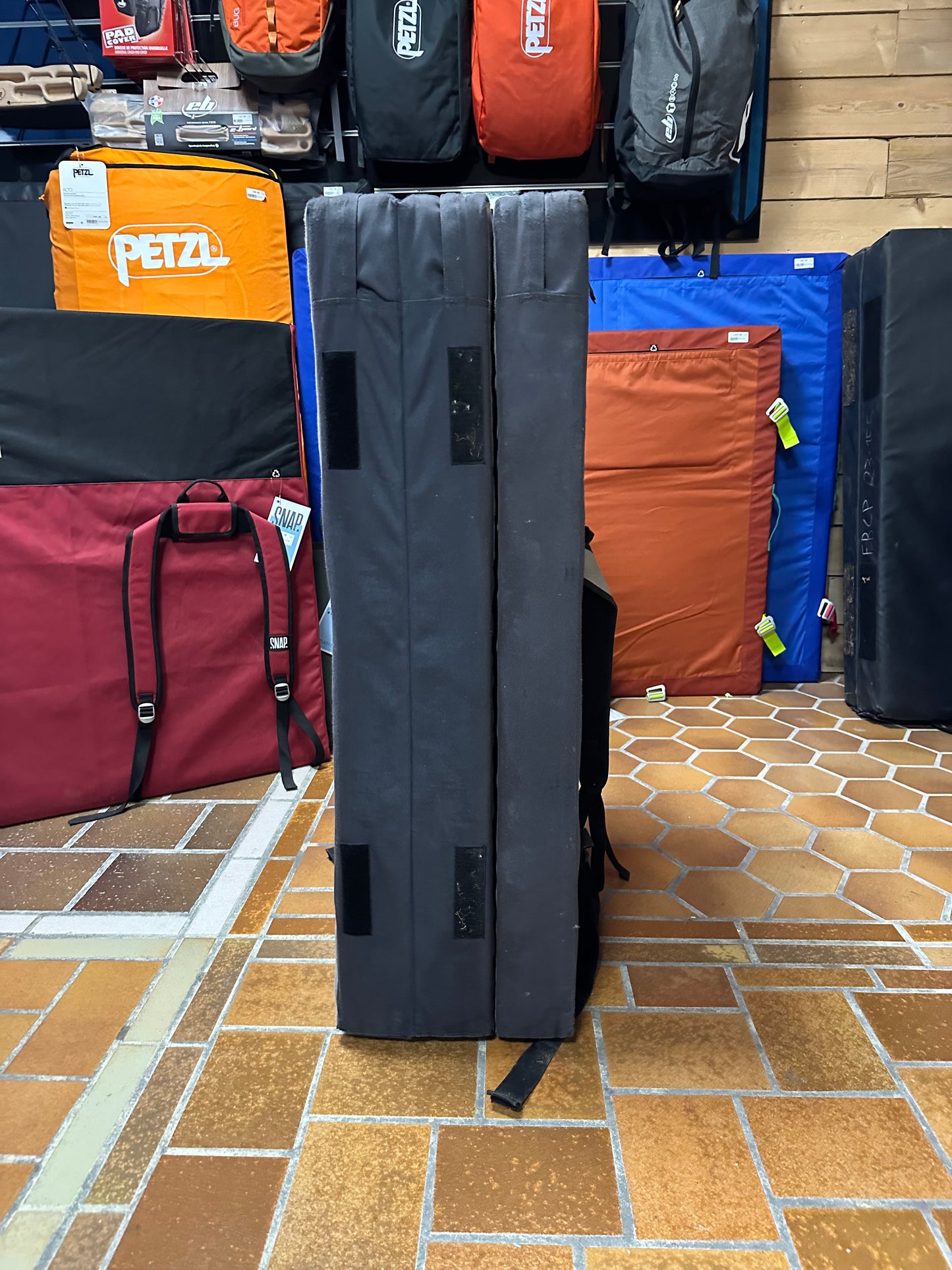 Crash-pad BLACK DIAMOND Circuit Z - OCCASION (FBCP 25-17)